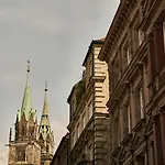 Hotel Melter & - A Neighborhood