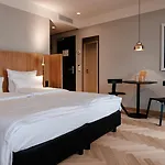 Hotel Melter & - A Neighborhood
