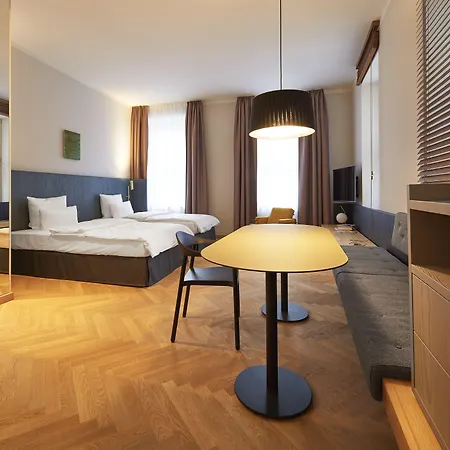 Hotel Melter & - A Neighborhood 4*