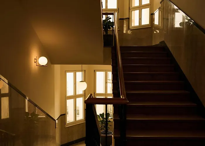 Melter & - A Neighborhood Hotel