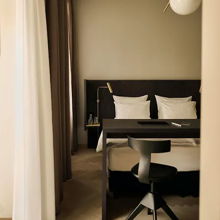 Melter & - A Neighborhood Hotel 4*