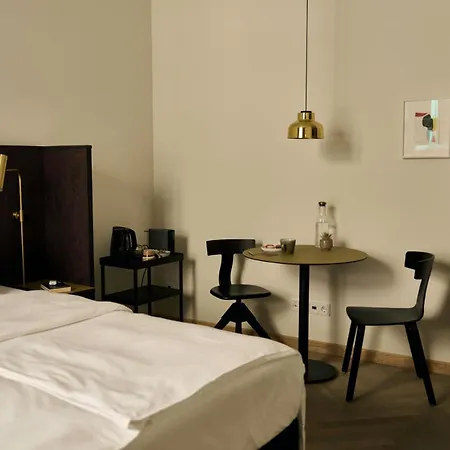 Melter & - A Neighborhood Hotel 4*