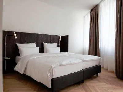 Hotel Melter & - A Neighborhood