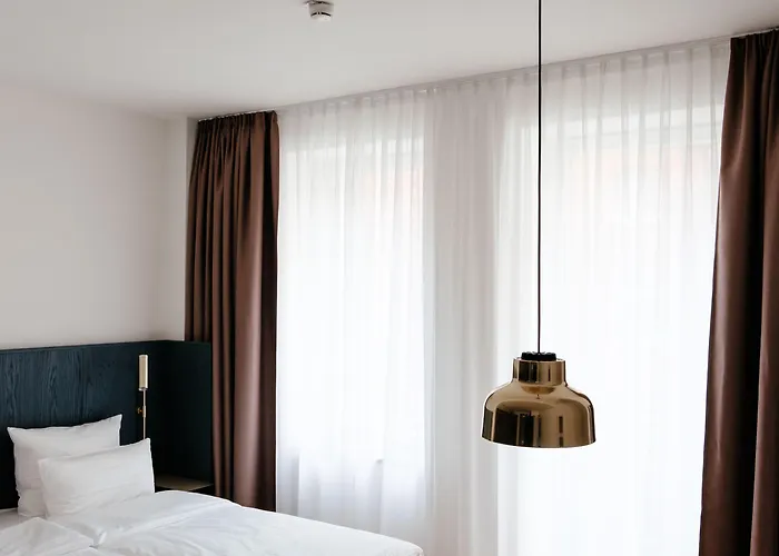 Melter & - A Neighborhood